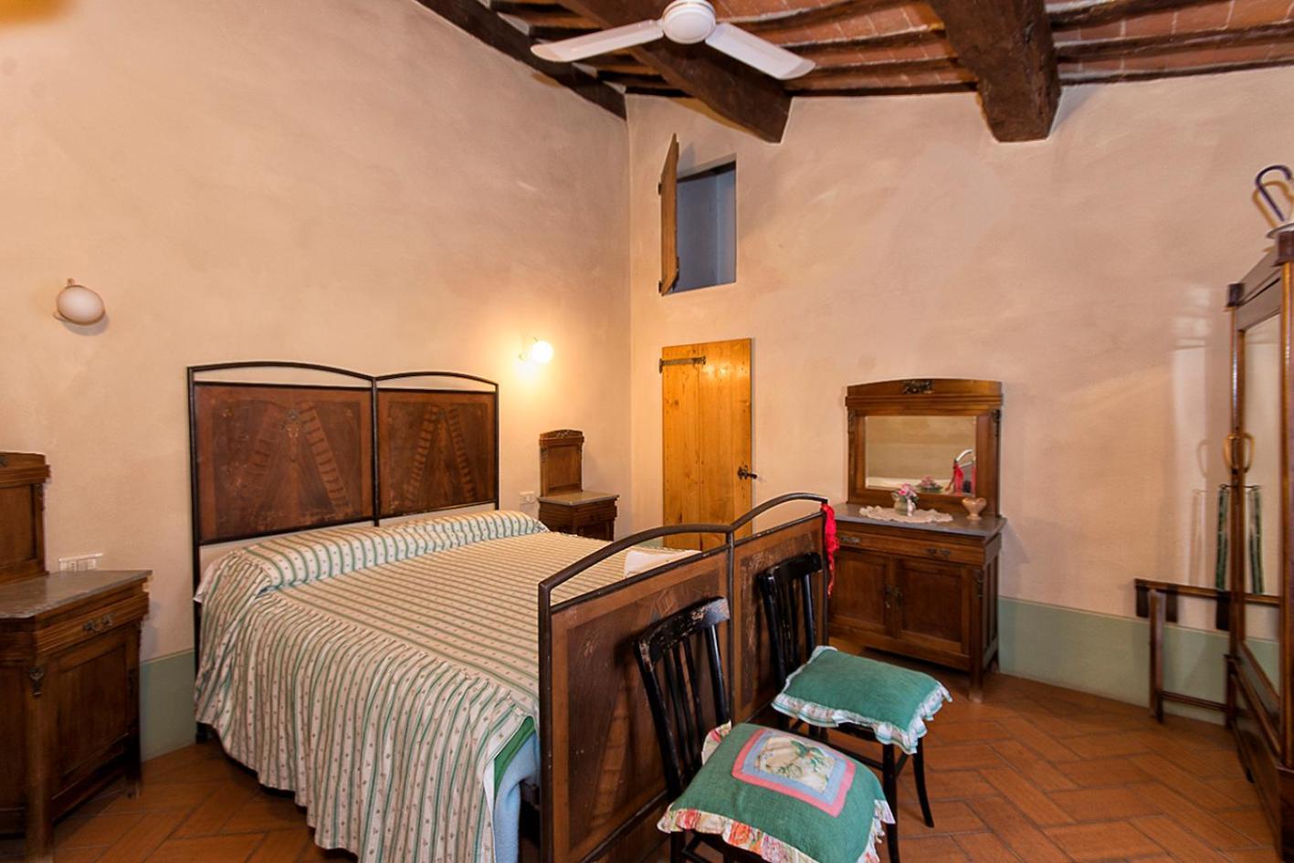 Agriturismo Le Sorbelle D'Orcia Con Piscina Pienza Exterior photo
