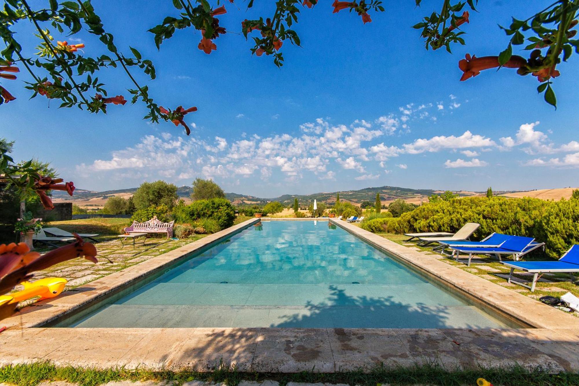Agriturismo Le Sorbelle D'Orcia Con Piscina Pienza Exterior photo