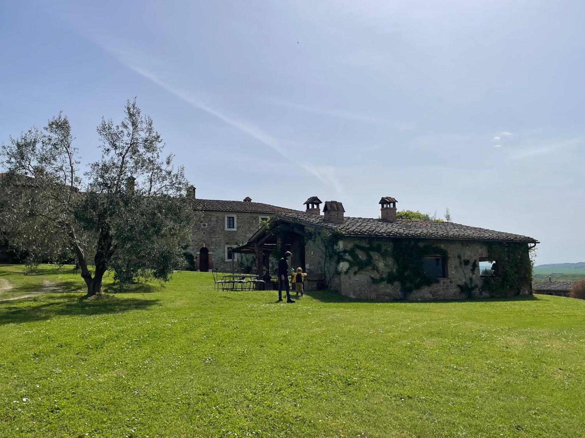 Agriturismo Le Sorbelle D'Orcia Con Piscina Pienza Exterior photo