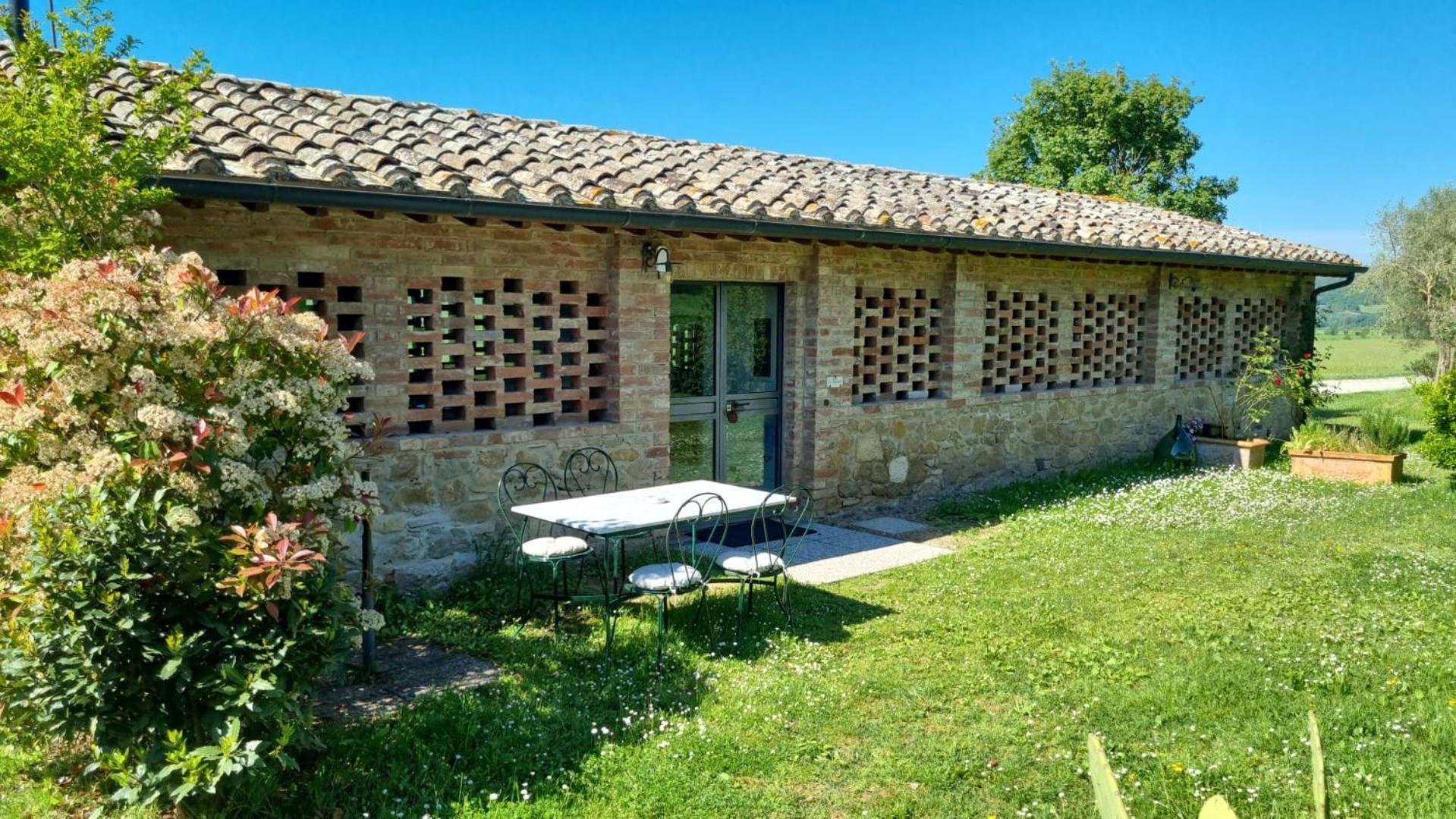 Agriturismo Le Sorbelle D'Orcia Con Piscina Pienza Exterior photo